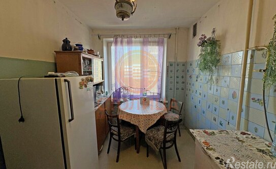 Продажа 2-комн квартиры на вторичном рынке Парковая 15-я ул,  д. 40 к4