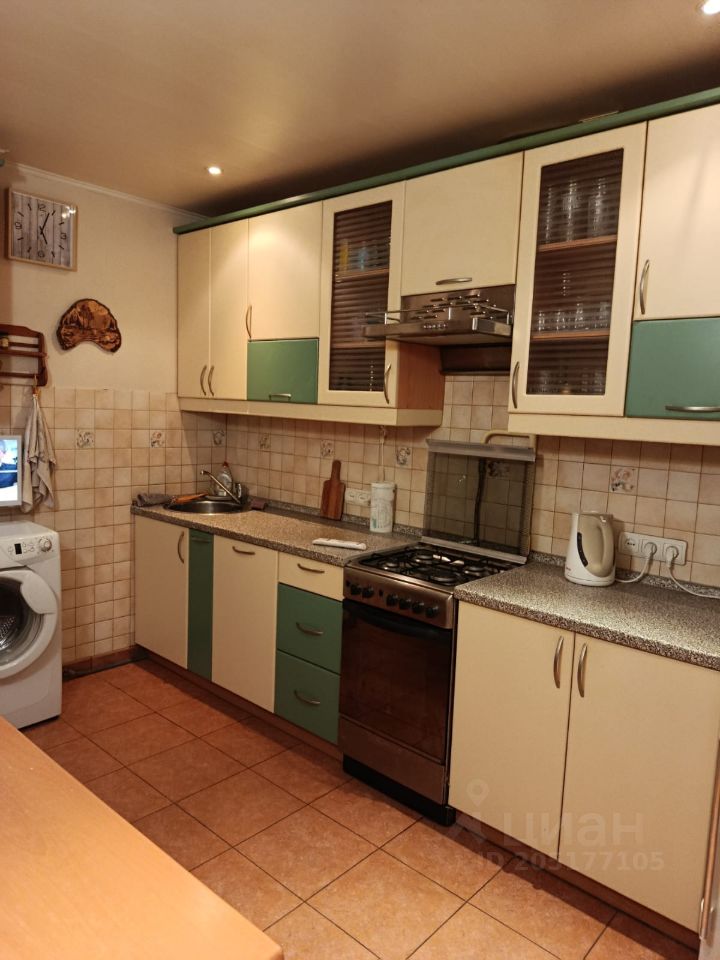 Аренда 3-комн квартиры на вторичном рынке улица Шумилова, 11