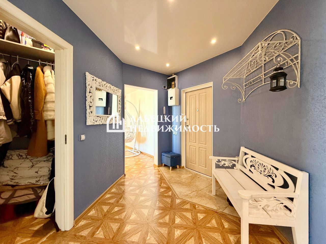 Продажа 3-комн квартиры на вторичном рынке улица Коллонтай, 4к1