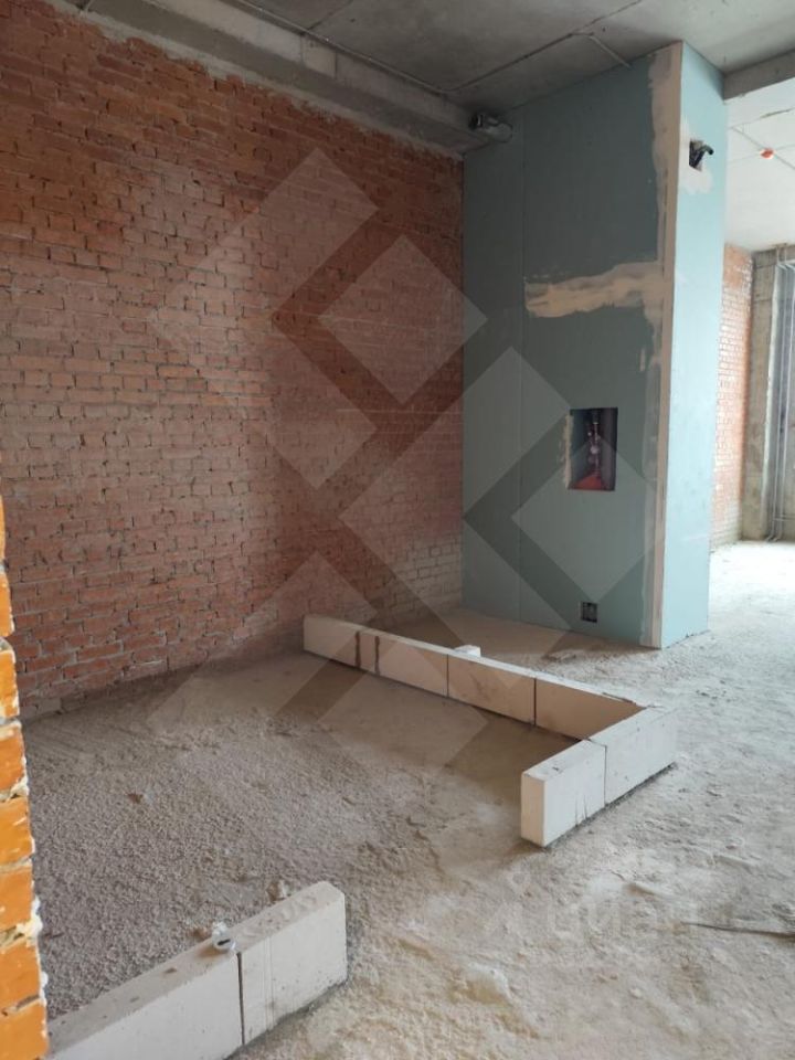 Продажа 2-комн квартиры на вторичном рынке Большой Строченовский переулок, 9