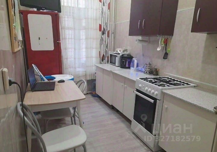 Продажа 2-комн квартиры на вторичном рынке набережная Реки Фонтанки, 165