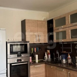 Продажа 1-комн квартиры на вторичном рынке улица Савушкина,  д. 133 к1 литВ