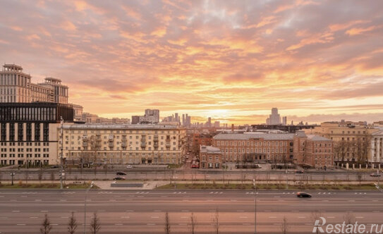 Продажа 3-комн квартиры на вторичном рынке улица Правды