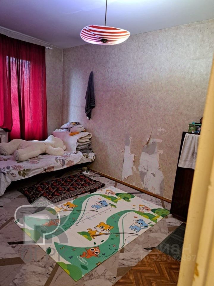 Продажа 3-комн квартиры на вторичном рынке улица Мишина, 12