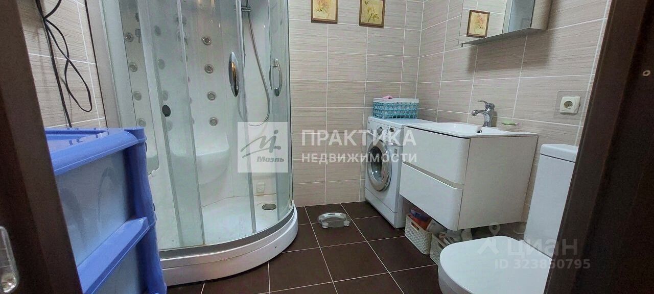 Продажа 4-комн квартиры на вторичном рынке бульвар Маршала Рокоссовского, 6к1