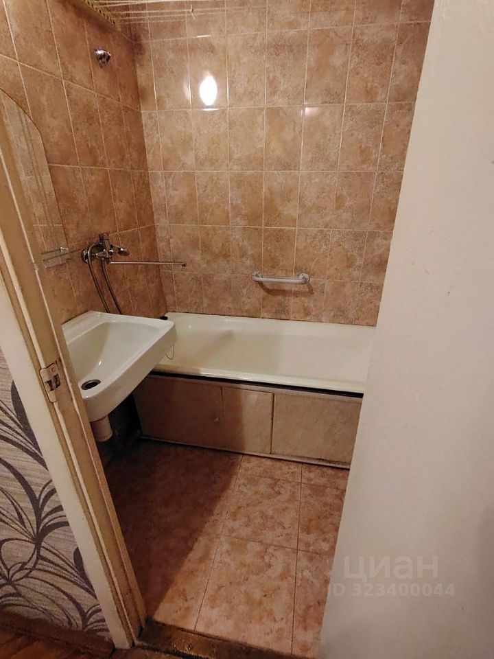 Продажа 1-комн квартиры на вторичном рынке Пушкин, Петербургское шоссе, 13/1