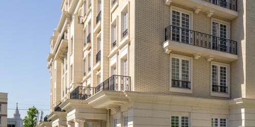 3-комн квартира улица Ефремова, 19к3