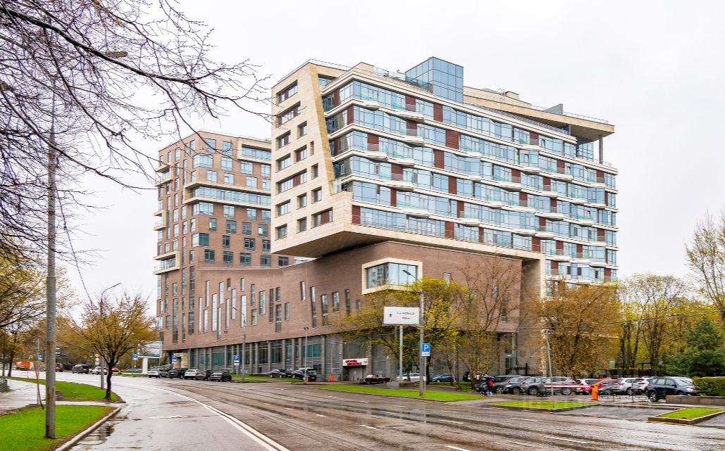 Продажа 3-комн квартиры на вторичном рынке улица Советской Армии, 6