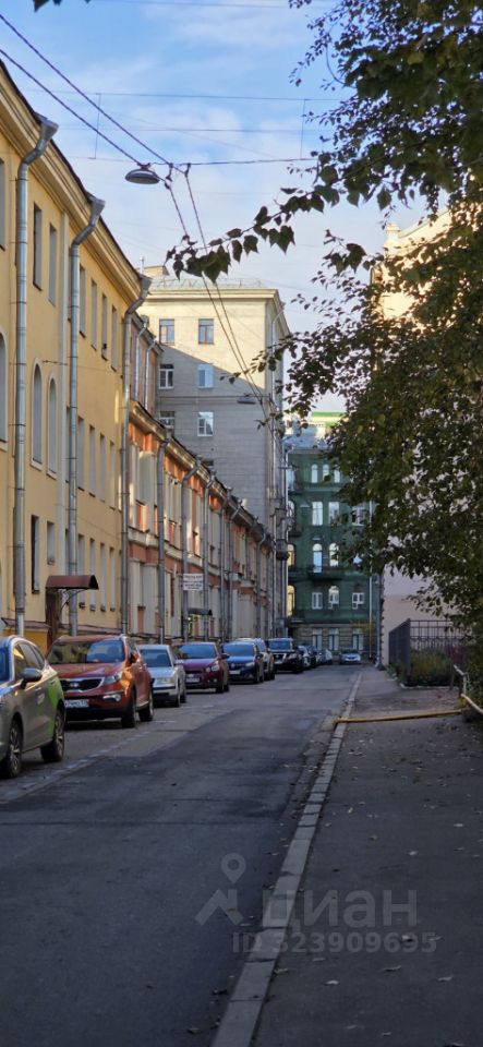 Продажа 3-комн квартиры на вторичном рынке Большой Казачий переулок, 9