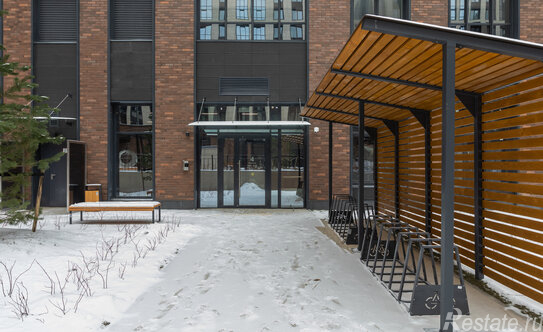 Продажа 3-комн квартиры на вторичном рынке Уральская ул,  д. 18