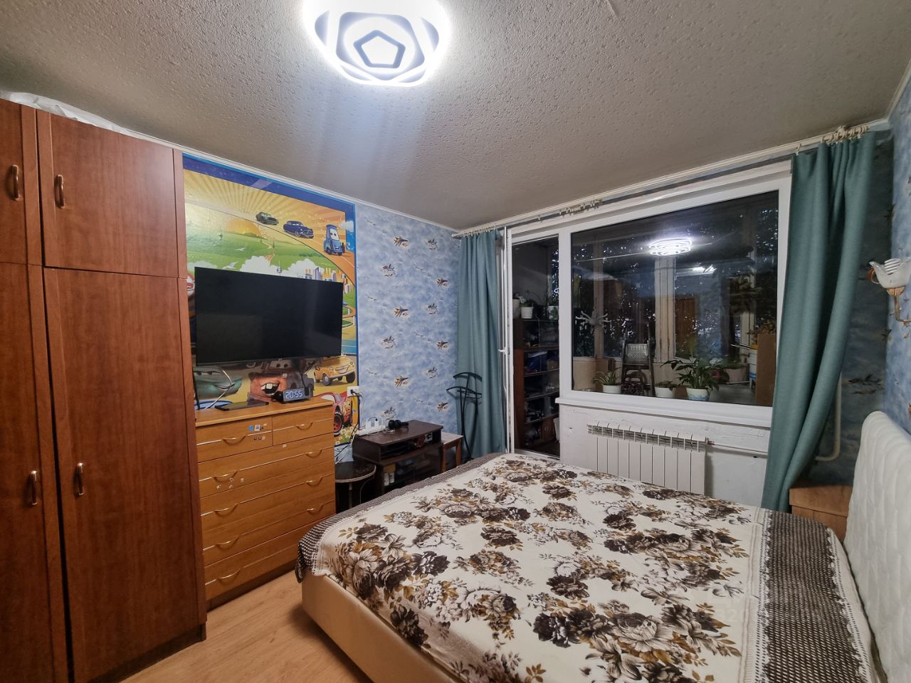 Продажа 4-комн квартиры на вторичном рынке проспект Славы, 38к1