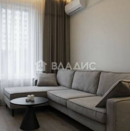 Продажа 3-комн квартиры на вторичном рынке ул Винницкая,  д. 8,  к. 7