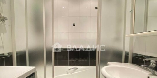 3-комн квартира Ангарская улица,  д. 4