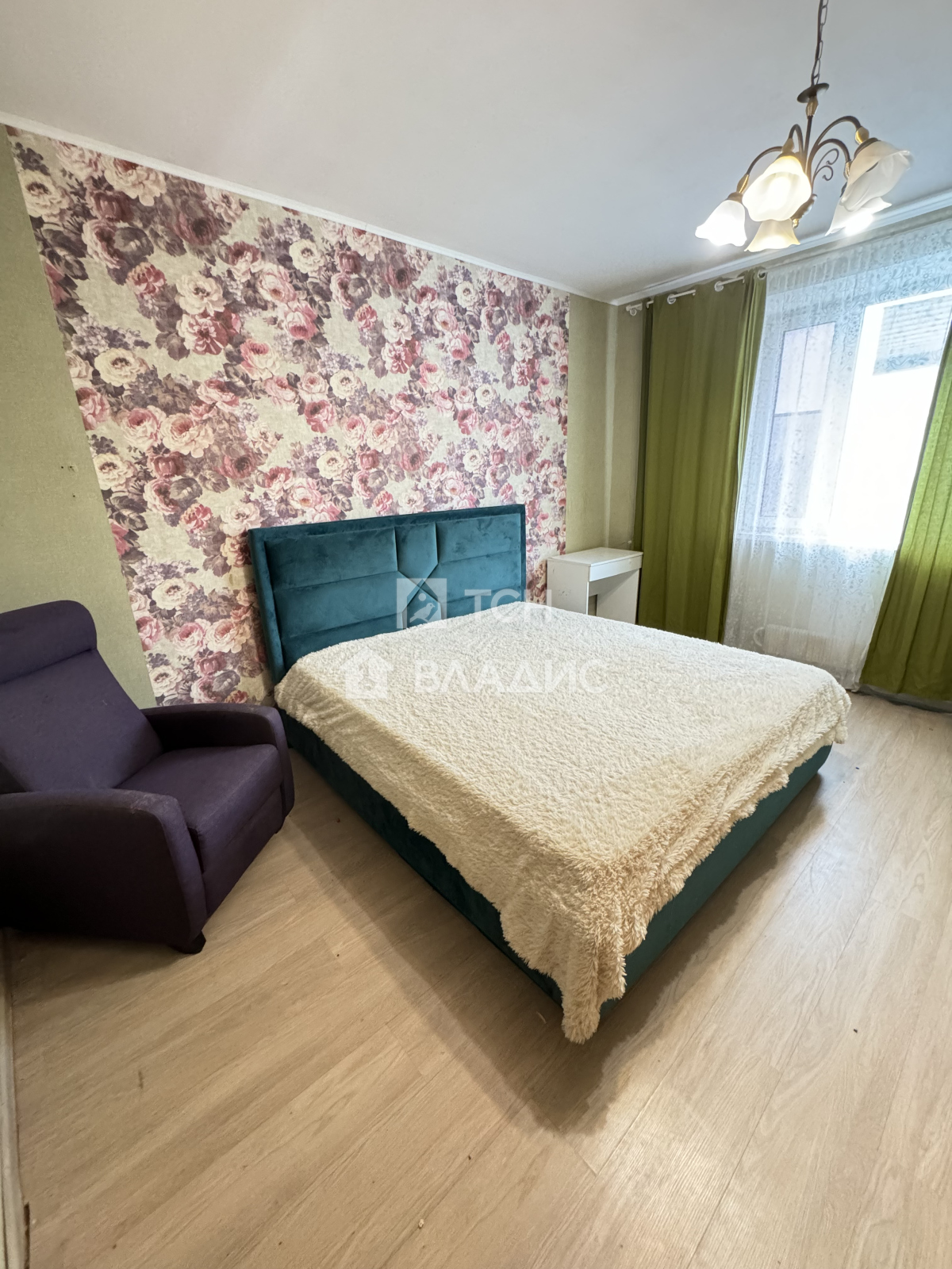 2-комн квартира Череповецкая улица, 14