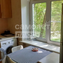 Продажа 1-комн квартиры на вторичном рынке Мосфильмовская улица,  д. 30
