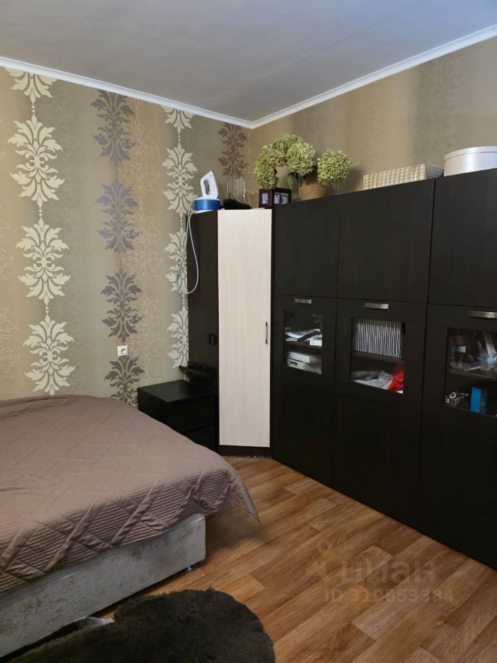 Продажа 2-комн квартиры на вторичном рынке д. Старая, Колтуши, улица Генерала Чоглокова, 3