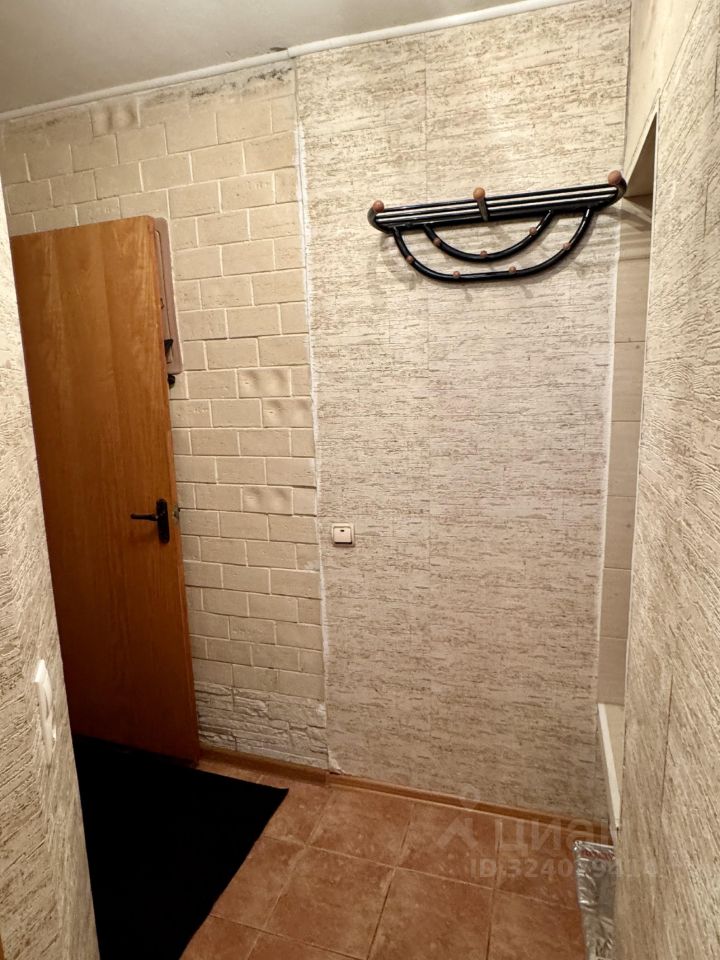 Аренда 1-комн квартиры на вторичном рынке Кронштадт, Владимирская улица, 47