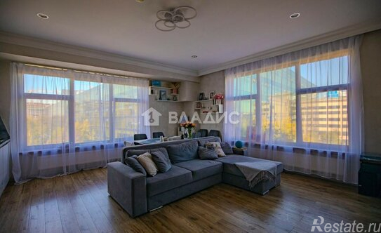 Продажа 3-комн квартиры на вторичном рынке Верейская улица