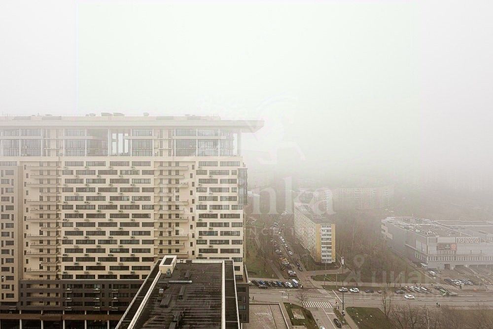 Продажа 4-комн квартиры на вторичном рынке Новоясеневский проспект, 9