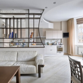 Продажа 4-комн квартиры на вторичном рынке пр-кт Малый П.С.,  д. 19