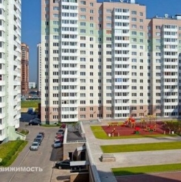 Продажа 2-комн квартиры на вторичном рынке Космонавтов пр-кт