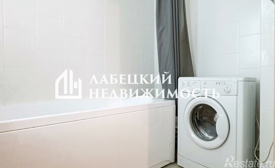 Продажа 2-комн квартиры на вторичном рынке Чарушинская улица,  д. 26 к1