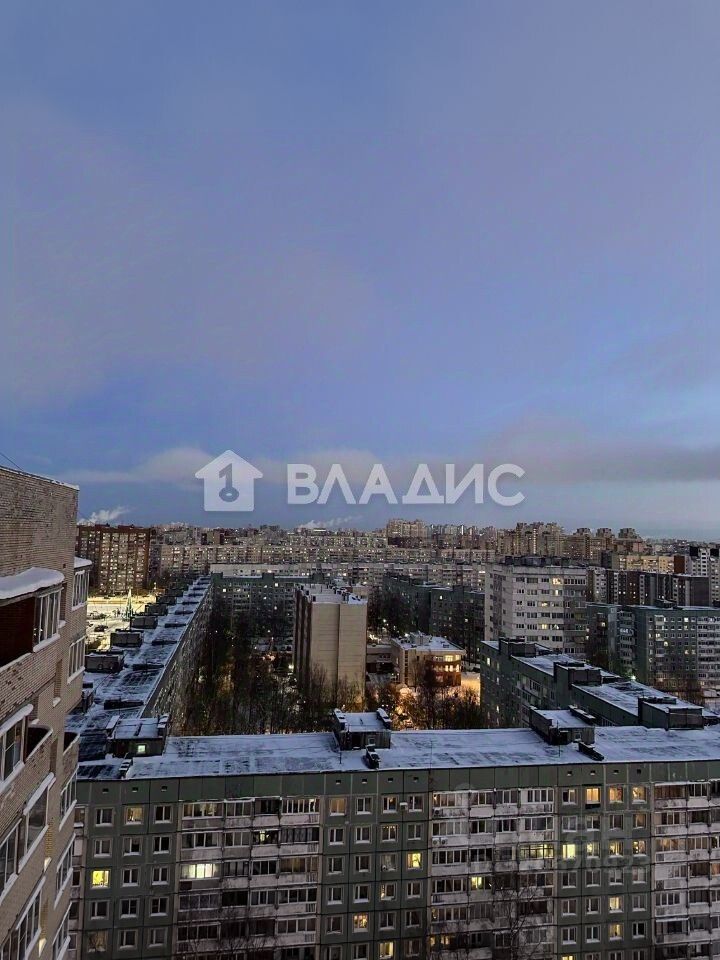 Продажа 2-комн квартиры на вторичном рынке улица Шостаковича, 3к1