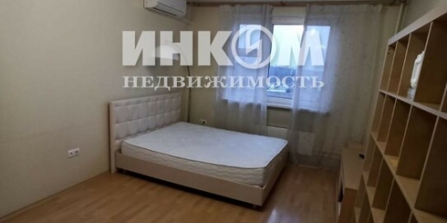 1-комн квартира Осенняя улица,  д. 16