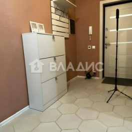 Продажа 2-комн квартиры на вторичном рынке Лобня г, Жирохова ул,  д. 2