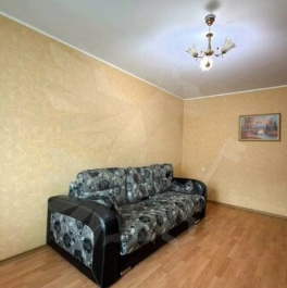 Продажа 2-комн квартиры на вторичном рынке улица Дмитриевского