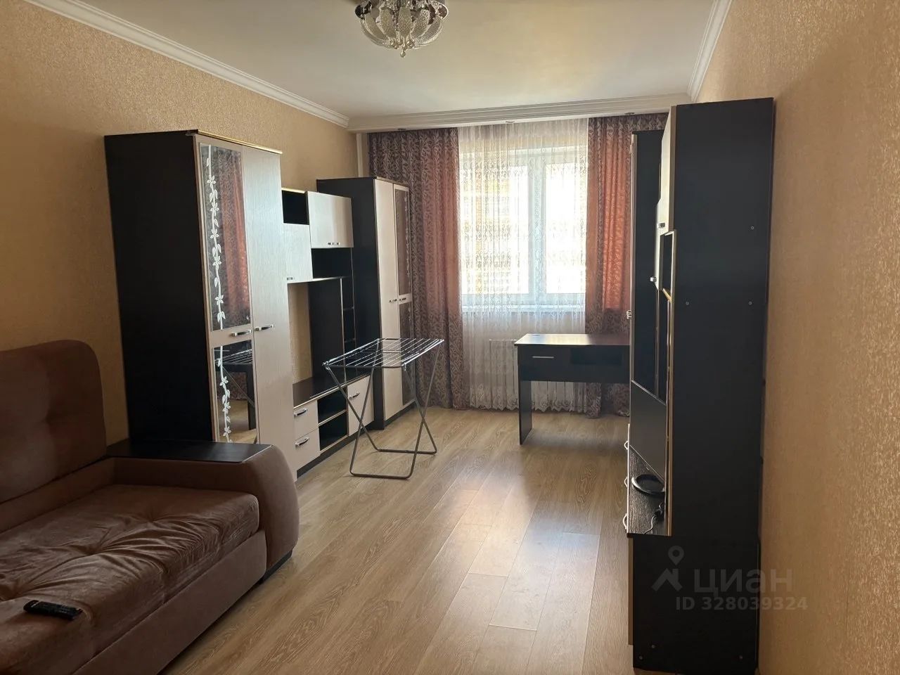 Продажа 1-комн квартиры на вторичном рынке Чехов, Вишневая улица,  д. 3