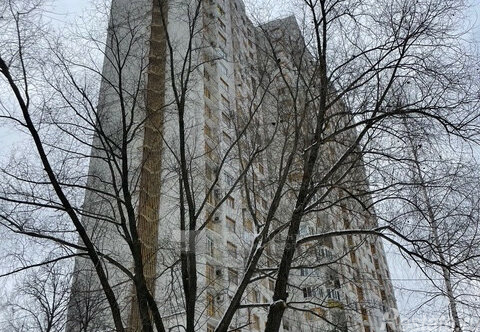 Продажа 2-комн квартиры на вторичном рынке ул Днепропетровская,  д. 25,  к. 1