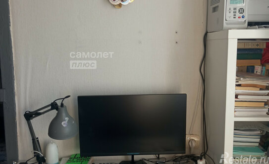 Продажа 2-комн квартиры на вторичном рынке Аэродромная улица,  д. 15