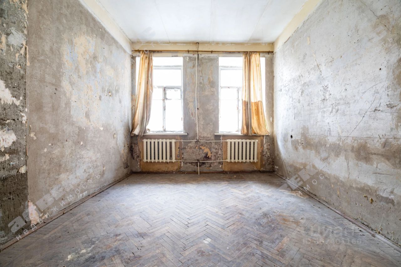 Продажа 2-комн квартиры на вторичном рынке Кронверкский проспект, 71/46