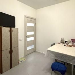 Продажа 1-комн квартиры на вторичном рынке Зеленый пр-кт,  д. 103