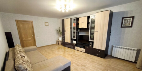 3-комн квартира улица Савушкина,  д. 118