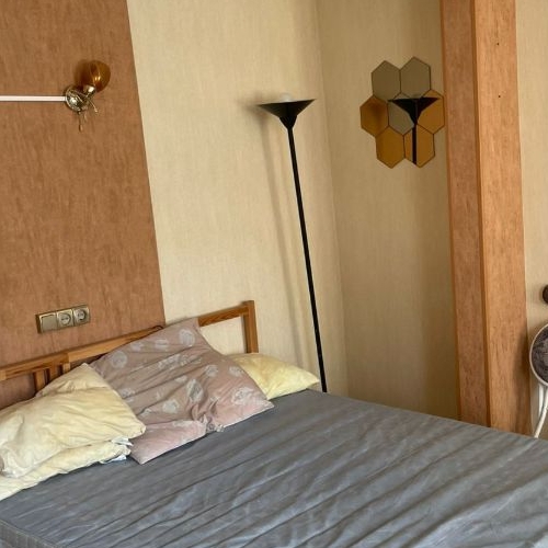 1-комн квартира пос. Стеклянный, улица Жданова, 1