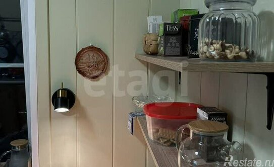 Продажа 2-комн квартиры на вторичном рынке Кронштадт г, Флотская ул,  д. 17