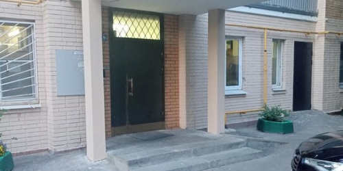 3-комн квартира Воротниковский переулок,  д. 2/11