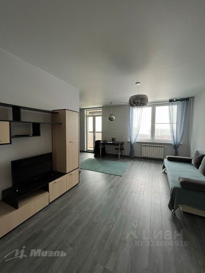 Аренда 2-комн квартиры на вторичном рынке улица Анны Ахматовой, 22