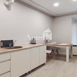 Продажа 2-комн квартиры на вторичном рынке Бронницкая улица,  д. 15