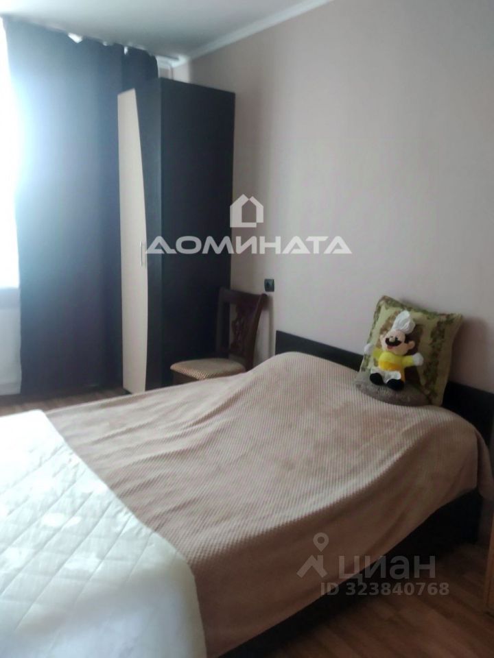 Продажа 4-комн квартиры на вторичном рынке Будапештская улица, 10К2