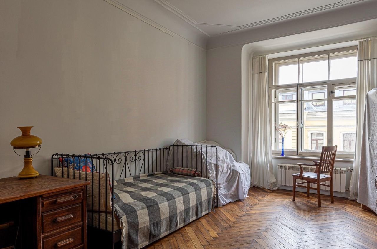 Продажа 5-комн квартиры на вторичном рынке Большая Монетная улица, 21/9