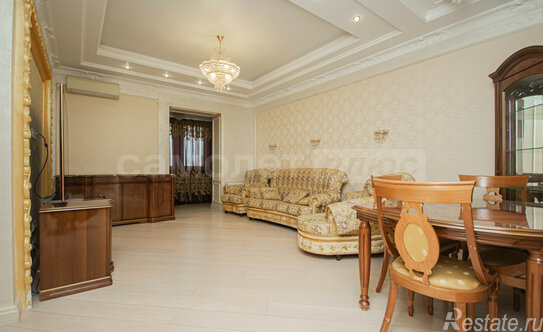 Продажа 3-комн квартиры на вторичном рынке Заречье рп, Университетская ул,  д. 4