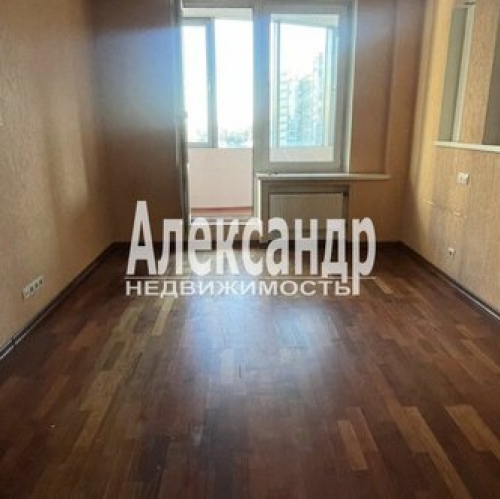 3-комн квартира Энгельса пр-кт