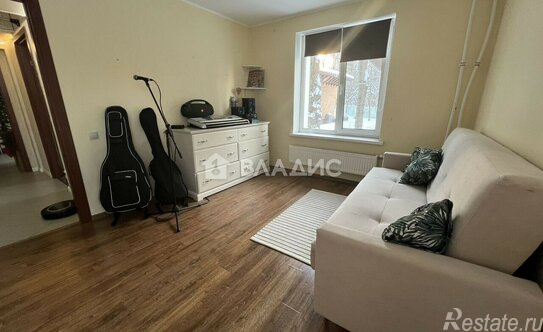 Продажа 2-комн квартиры на вторичном рынке ул Живописная,  д. 5,  к. 6