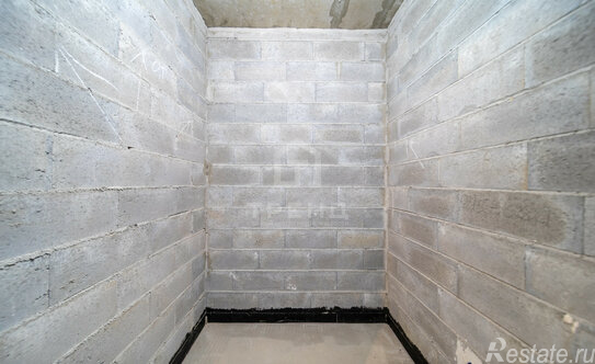 Продажа 1-комн квартиры на вторичном рынке Октябрьская наб,  д. 120 с1