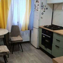 Продажа 1-комн квартиры на вторичном рынке Большевиков пр-кт,  д. 19