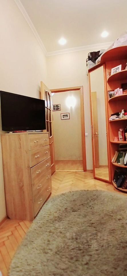 Продажа 3-комн квартиры на вторичном рынке улица Марата, 33