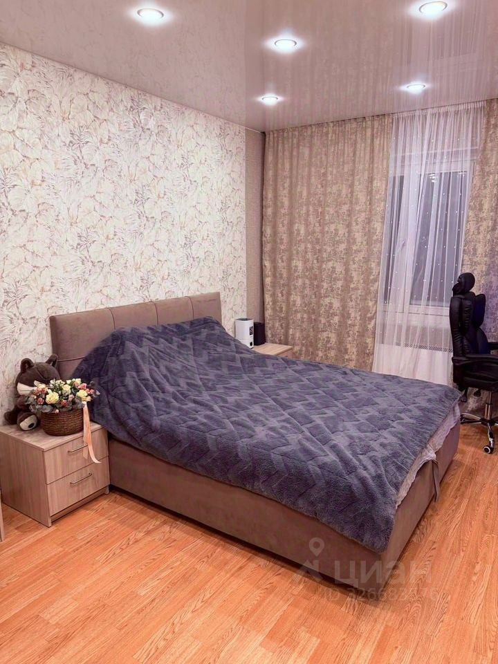 Продажа 1-комн квартиры на вторичном рынке Гатчина, проспект 25 Октября, 75